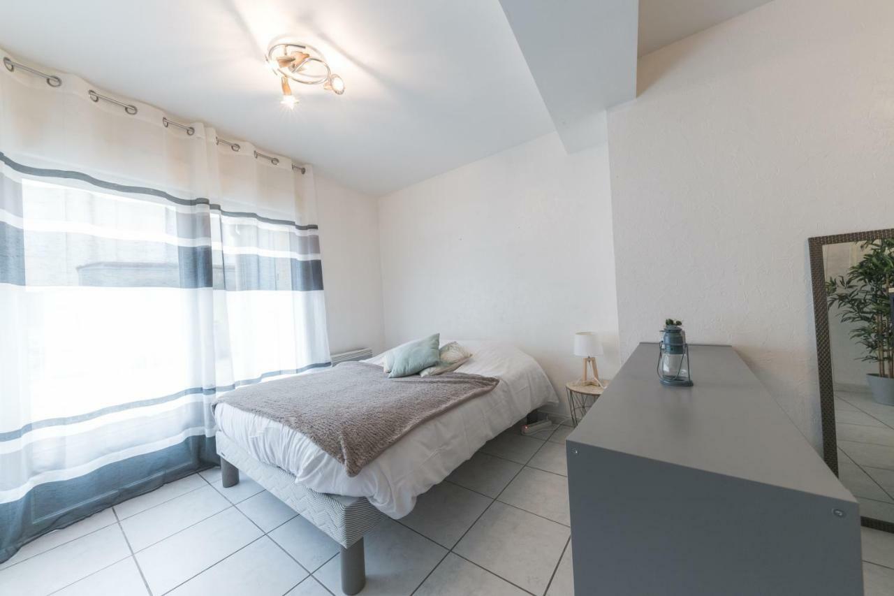 Le Saint-Joseph Apartment Chalons-en-Champagne Exterior photo